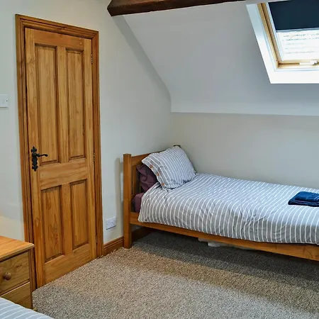 بيت للعطل Aden Barn *